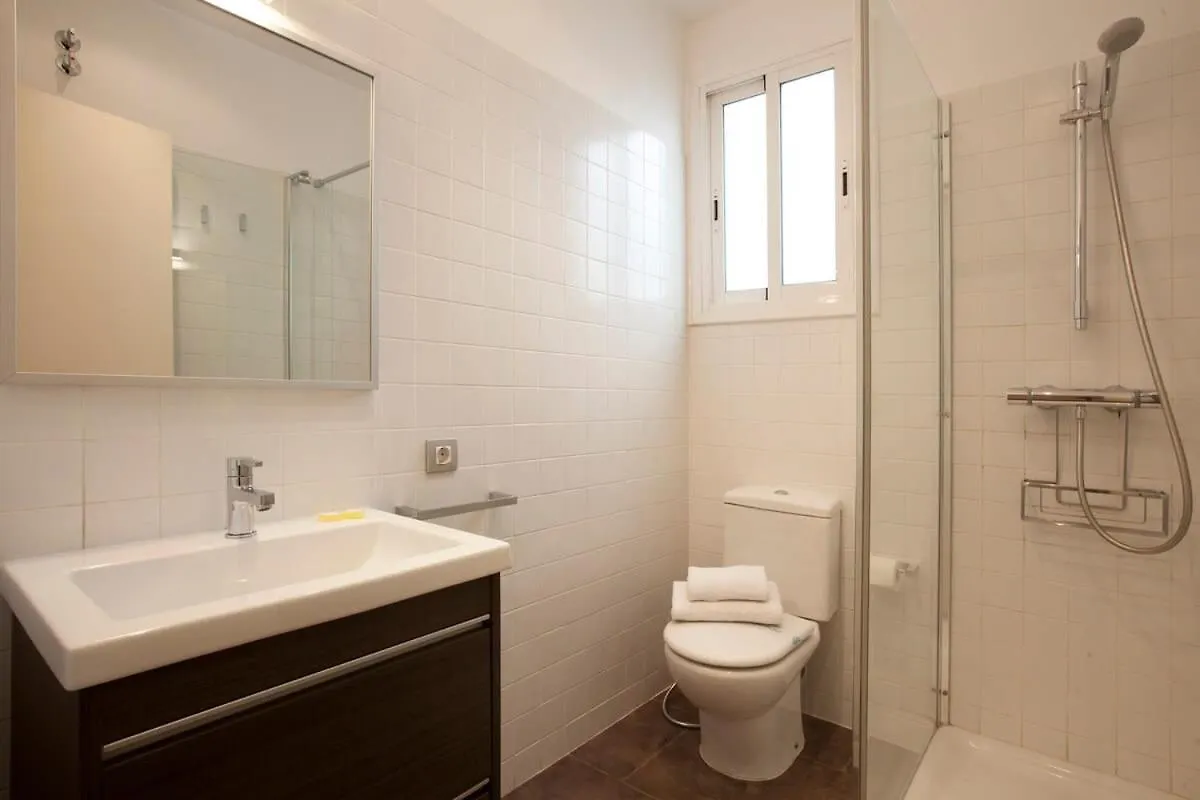 Gran Via Modern And Bright 3Bd With Terrace Lejlighed Barcelona 0*,  Spanien
