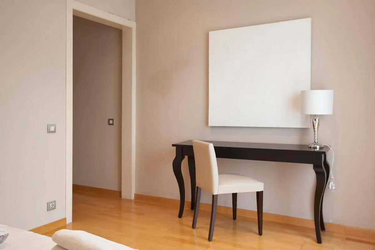 Gran Via Modern And Bright 3Bd With Terrace Lejlighed Barcelona